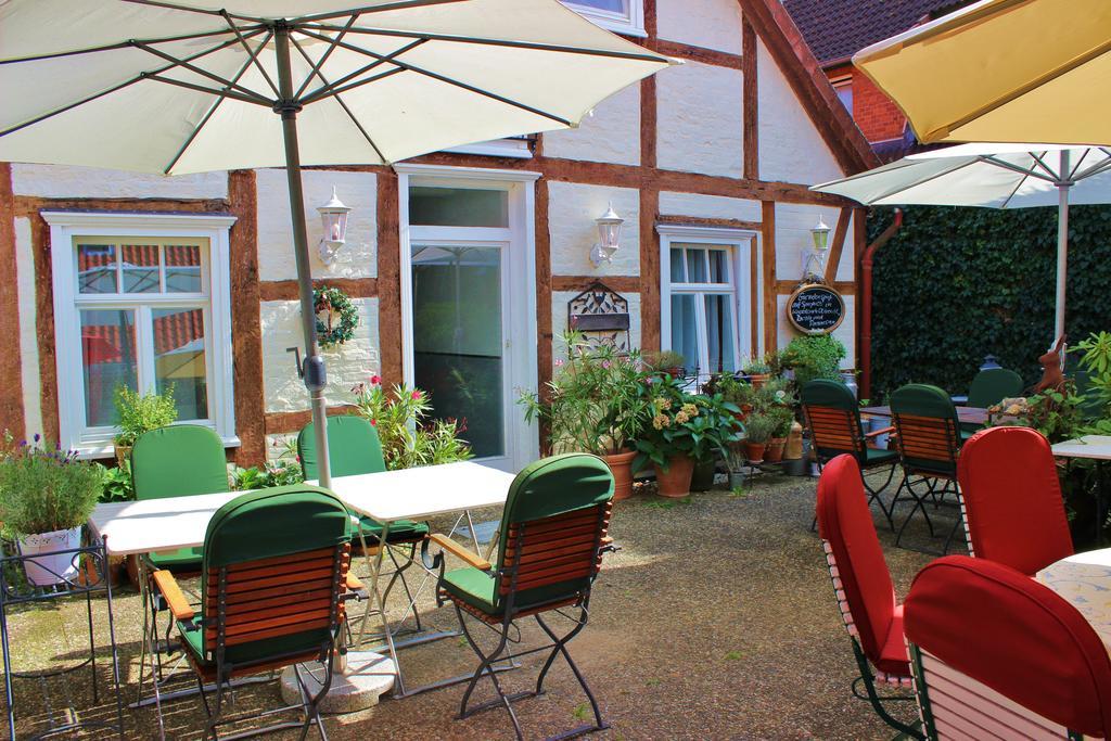 Hotel Garni Zur Linde Hitzacker Exterior foto